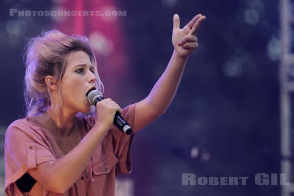 SELAH SUE - 2011-09-11 - PARIS - Parc de Bagatelle - 